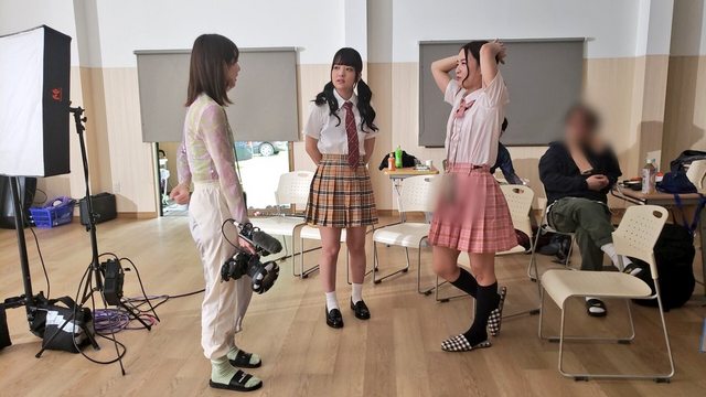 这导演比女优还专业？あおいれな(葵玲奈)引退成为真·全裸监督