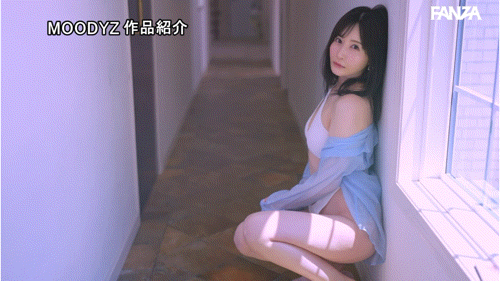 (MIKR-055)睽违5年重返淫光幕！佐々木あき(佐佐木明希)、复活！