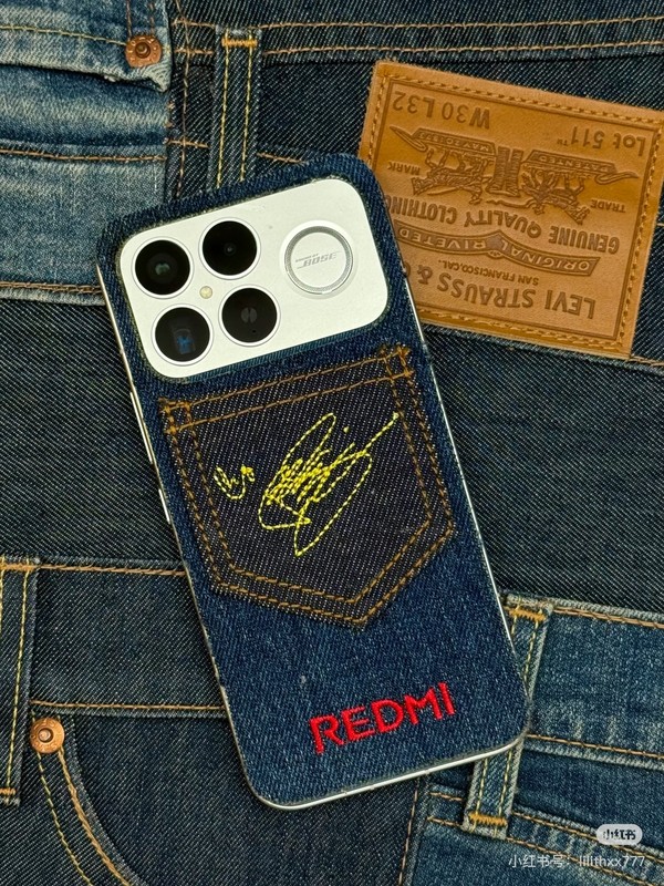 网友爆改REDMI手机牛仔背壳获雷军转发：这创意如何？