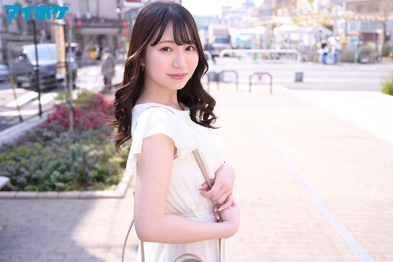 流川莉央出道作品IPIT-029发布!惊异的腰身!G杯美巨乳!三种神技于一身的她不当主播要拍AV!