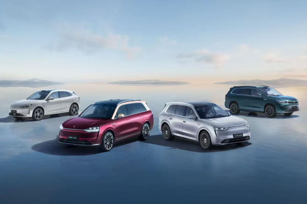 问界汽车推出跨年购置税补贴方案 最高可补贴1.5万元 问界汽车推出跨年购置税补贴方案 最高可补贴1.5万元