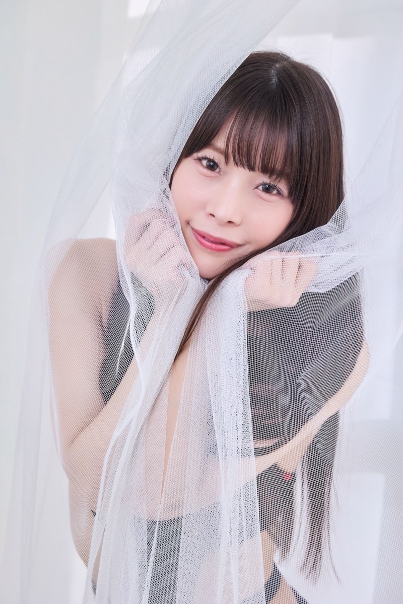 真正的文学美少女!八木奈々是最特别的女优!