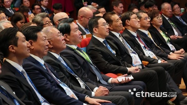 三星、现代、SK、LG总裁齐聚 韩企&ldquo;天团&rdquo;将前往中国