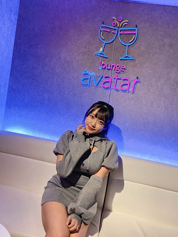 最新推荐！超浮夸爆乳女帝《姬咲华》精选作品介绍……