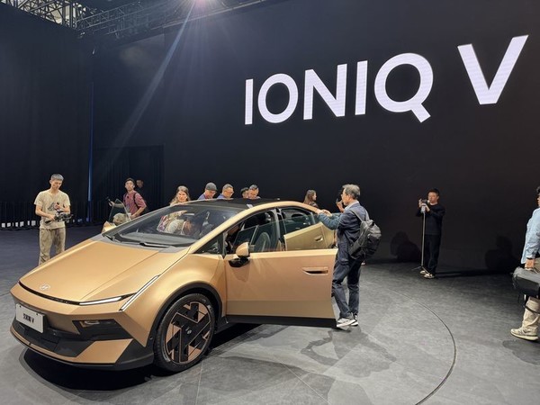 现代汽车宣布IONIQ V重返中国市场 目标2030年销量50万