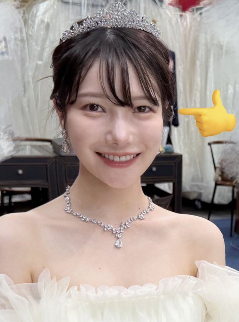 (FC2-PPV-556607)批评三上穿婚纱的那位网红和FC2的卖家合作过?