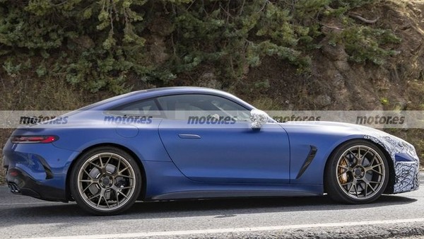 梅赛德斯AMG GT 63 Pro改款谍照曝光 612马力配48V轻混