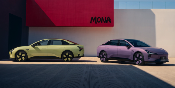 小鹏MONA M03 小鹏MONA系列全球累计交付突破36万台 月均超1.4万台